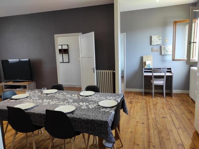 Apartamento Bonheur And Co Espalion Exterior foto